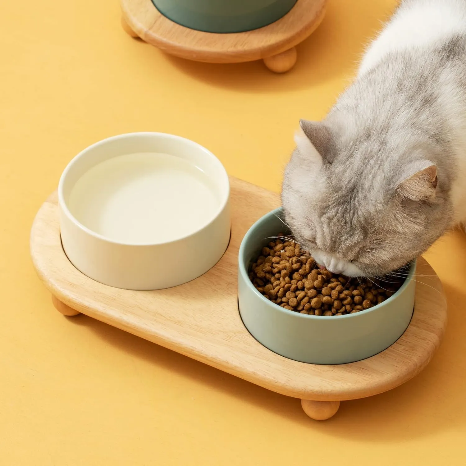 Ceramic Elevated Cat Food and Water Bowl, Kitty Bowl, Raised Cat Feeder with Stand (5.1 in, 2 x Beige)