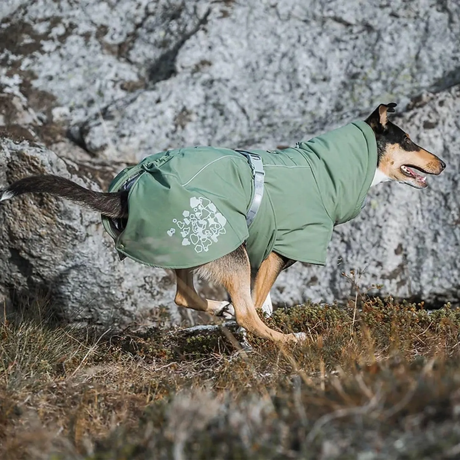 Hurtta ECO Extreme Warmer 2, Winter Dog Coat, Cinnamon, 18 in