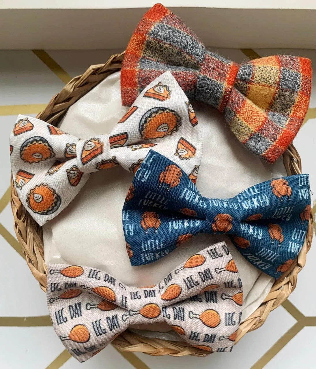 Thanksgiving Dog Bow Tie or Cat Bow Tie Gift Set